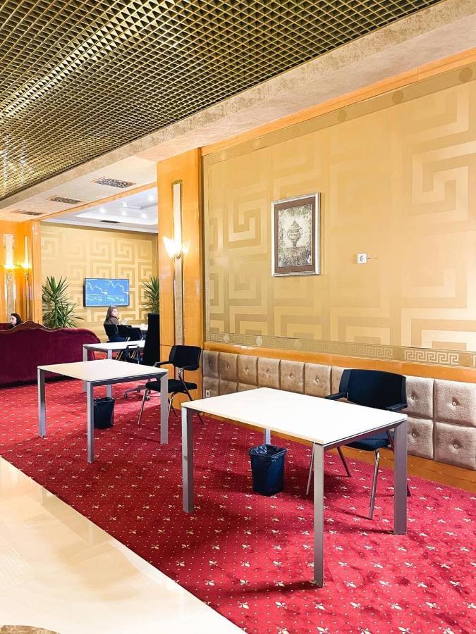 Ark Palace Hotel & Spa Odessa Exteriör bild