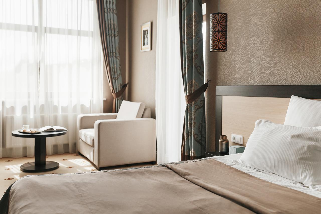 Ark Palace Hotel & Spa Odessa Exteriör bild