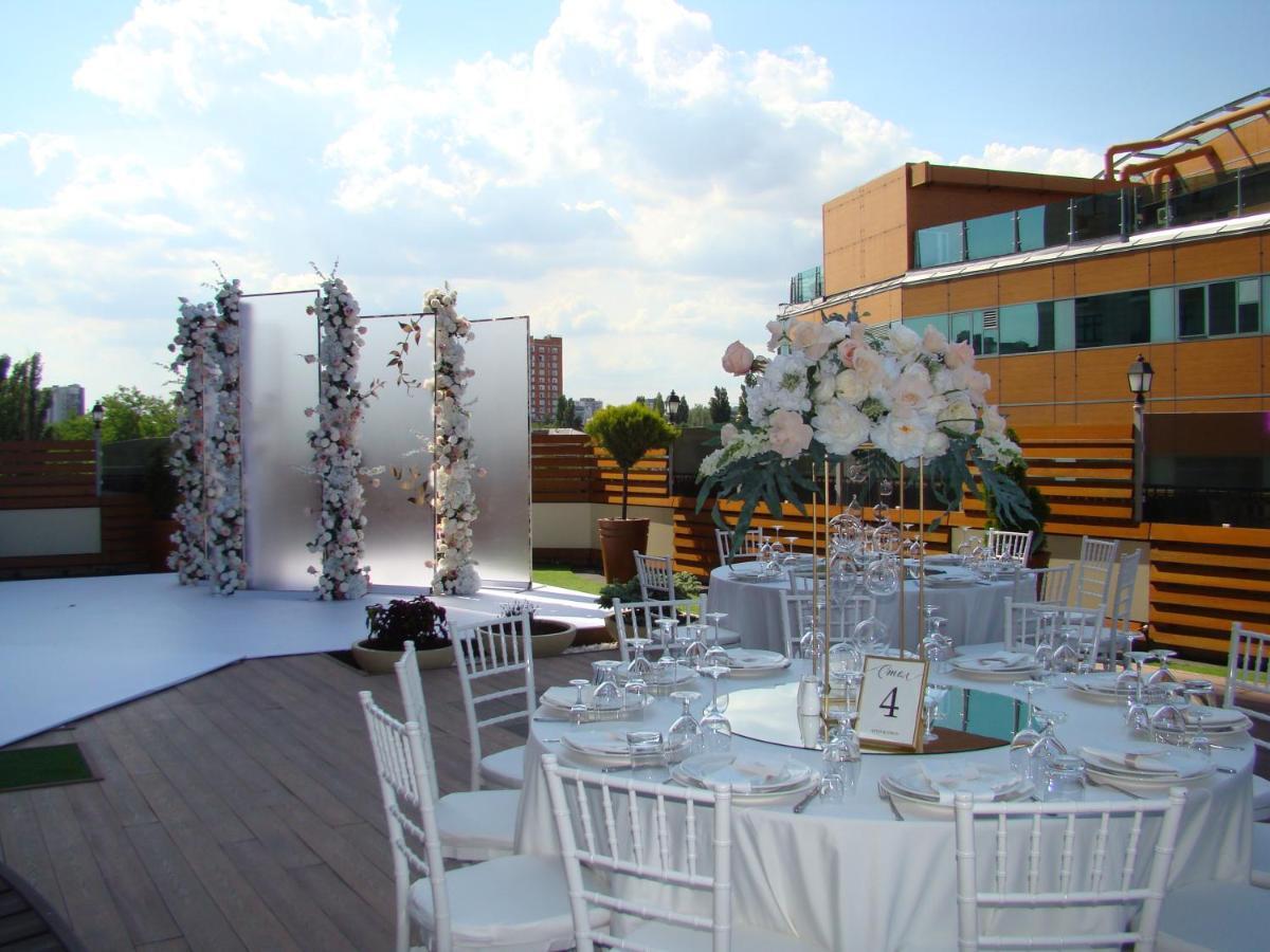 Ark Palace Hotel & Spa Odessa Exteriör bild
